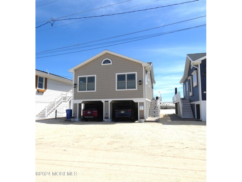 STUNNING OCEAN FRONT COTTAGE in Ocean Beach Unit III !!! - Beach Home for sale in Lavallette, New Jersey on Beachhouse.com