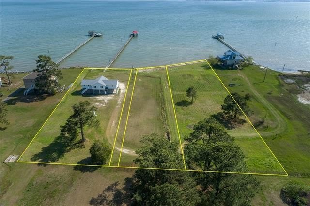 Living the Coastal Life doesn't get any better than here on York - Beach Home for sale in Hayes, Virginia on Beachhouse.com