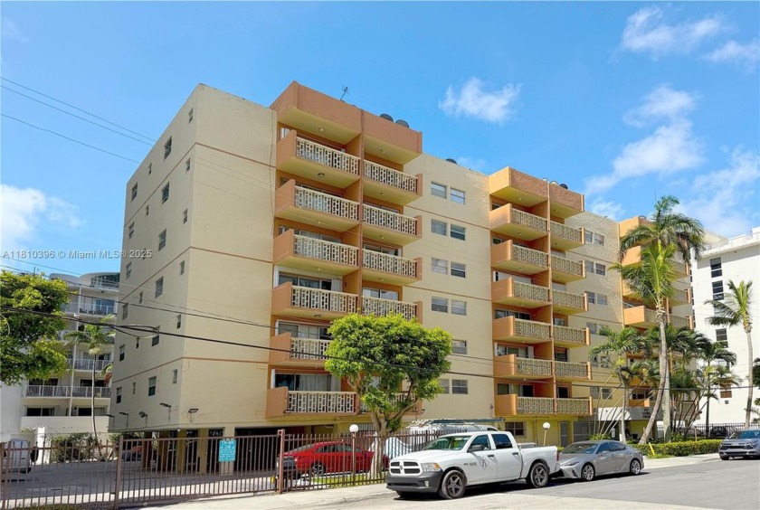 Nestled in the heart of Edgewater, steps from dining and - Beach Condo for sale in Miami, Florida on Beachhouse.com