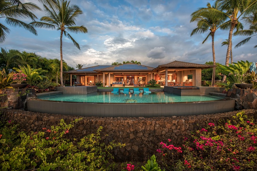 Hale Kahikole - Beach Vacation Rentals in Holualoa, HI on Beachhouse.com