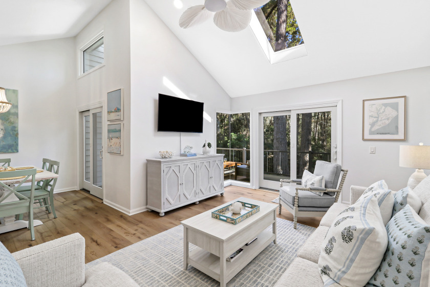 Coastal Elegance Meets Island in this 2 bedroom villa w a lagoon - Beach Vacation Rentals in Hilton Head Island, South Carolina on Beachhouse.com