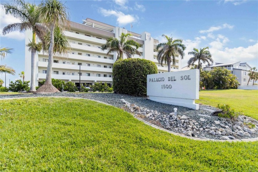 Stunning 5th-Floor Waterfront Condo with Panoramic Views & - Beach Condo for sale in Punta Gorda, Florida on Beachhouse.com
