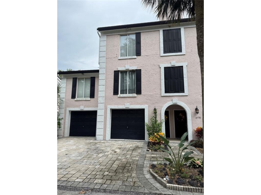 This charming 2-bedroom, 2-bath townhome villa is nestled in the - Beach Condo for sale in Fernandina Beach, Florida on Beachhouse.com