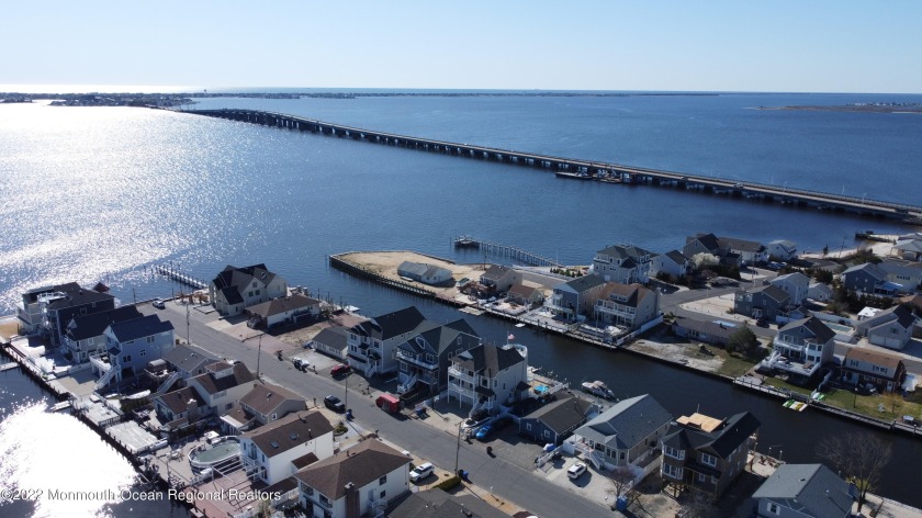 Coveted southern exposure location , lagoon protection with - Beach Home for sale in Toms River, New Jersey on Beachhouse.com