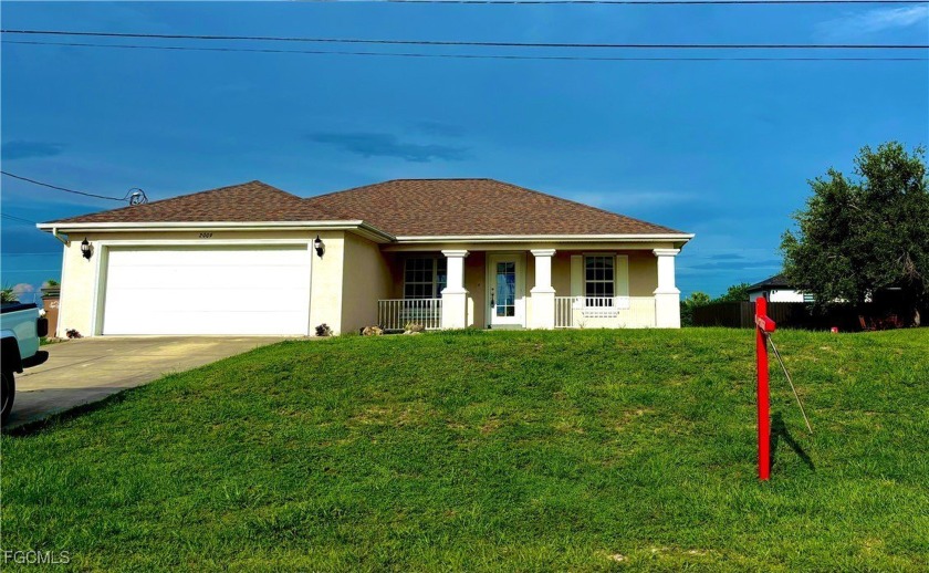 Easy to Show Listing! Seller paid owner's title insurance! This - Beach Home for sale in Cape Coral, Florida on Beachhouse.com
