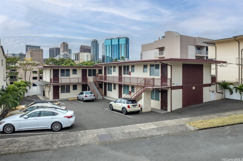 Great location near Queens/Punchbowl/Downtown. 12 - one bedroom - Beach Lot for sale in Honolulu, Hawaii on Beachhouse.com