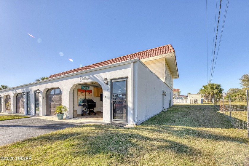 **Fully Updated 2BR/2BA in Flagler Beach - Never Flooded!** This - Beach Condo for sale in Flagler Beach, Florida on Beachhouse.com