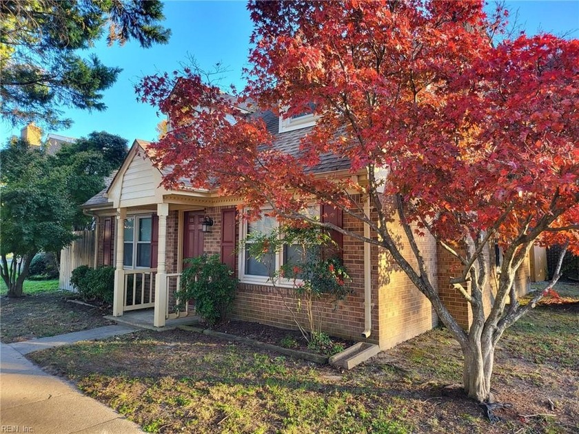 Welcome Home! Close to Buckroe Beach but private! Brick Cape Cod - Beach Home for sale in Hampton, Virginia on Beachhouse.com