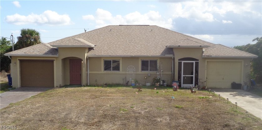 GREAT DUPLEX IN SOUGHT AFTER AREA OF LEHIGH ACRES: Perfect to - Beach Home for sale in Lehigh Acres, Florida on Beachhouse.com