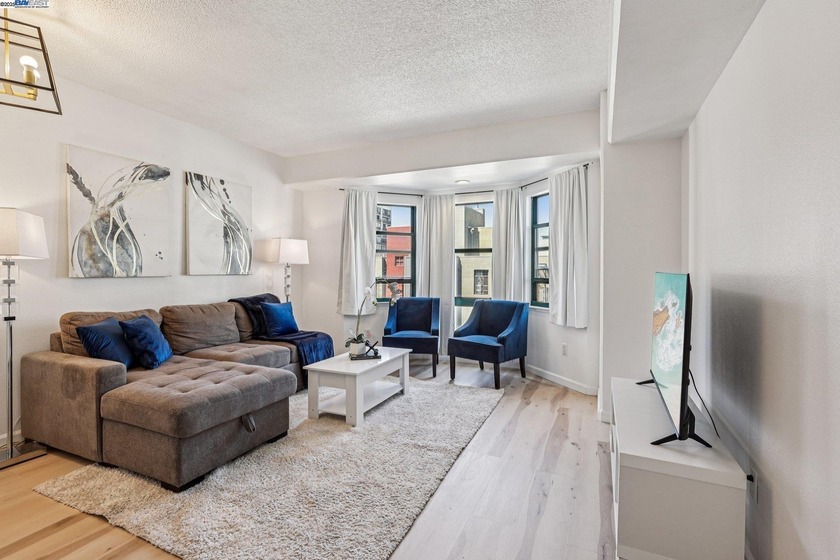 Welcome to the Pacific Renaissance -- a 16-story high-rise in - Beach Condo for sale in Oakland, California on Beachhouse.com