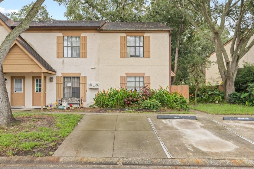 Modern 2-bedroom, 2.5-bath townhouse featuring updated finishes - Beach Townhome/Townhouse for sale in Clearwater, Florida on Beachhouse.com