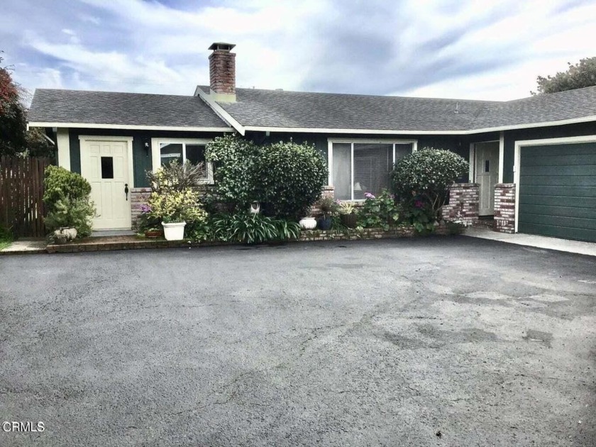 Located on a nice city cull-de sac location, this home has a - Beach Home for sale in Fort Bragg, California on Beachhouse.com