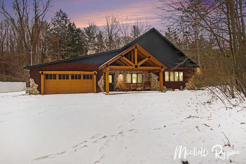 Tucked away in Laketown Township, just minutes from Saugatuck - Beach Home for sale in Holland, Michigan on Beachhouse.com