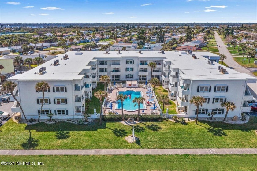 Seller offering 2/10 Home warranty. w/this Beautiful Well- - Beach Condo for sale in Ormond Beach, Florida on Beachhouse.com