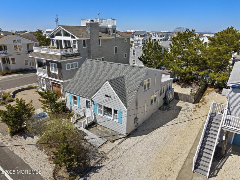 BEACH HAVEN GARDENS-Classic Long Beach Island Beach House - Just - Beach Townhome/Townhouse for sale in Long Beach Island, New Jersey on Beachhouse.com
