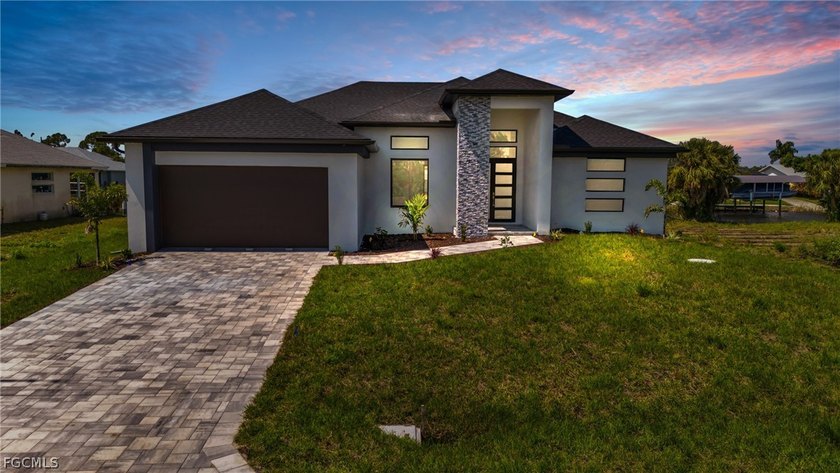 NEW CONSTRUCTION - GULF ACCESS - BOATER'S PARADISE! This - Beach Home for sale in Port Charlotte, Florida on Beachhouse.com