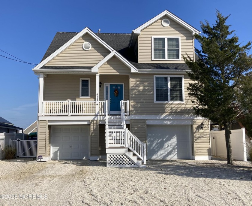?Experience Waterfront Living Like Never Before. Get ready to - Beach Home for sale in Little Egg Harbor, New Jersey on Beachhouse.com