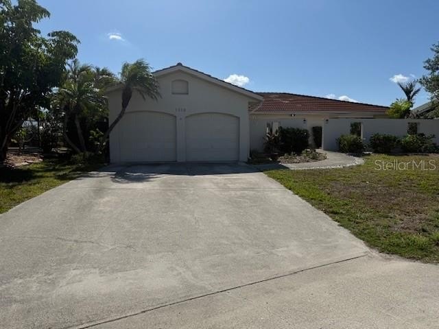 Welcome to waterfront living in the heart of Punta Gorda Isles! - Beach Home for sale in Punta Gorda, Florida on Beachhouse.com