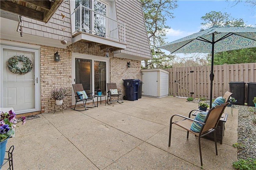 Set within the desirable Kings Crossing community in North - Beach Condo for sale in North Kingstown, Rhode Island on Beachhouse.com