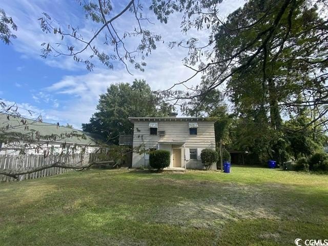 This duplex, sitting on a .22-acre lot and in need of - Beach Townhome/Townhouse for sale in Surfside Beach, South Carolina on Beachhouse.com