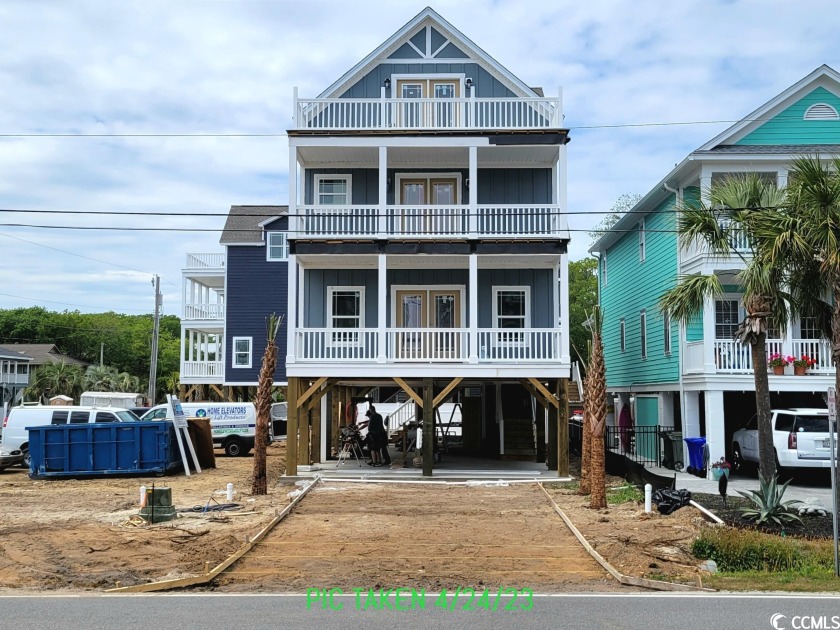 710B N Ocean Blvd (interior corner lot) is a seven-bedroom, 7.5 - Beach Home for sale in Surfside Beach, South Carolina on Beachhouse.com