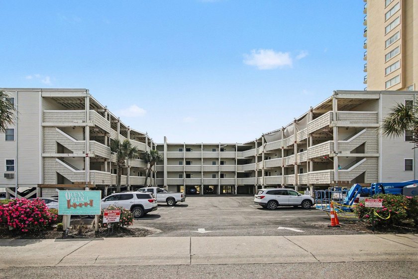 This beautifully furnished first-floor condo features 2 bedrooms - Beach Condo for sale in North Myrtle Beach, South Carolina on Beachhouse.com