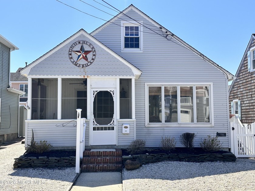 OCEANBLOCK in Beach Haven Terrace. Take a step back in time and - Beach Home for sale in Long Beach Island, New Jersey on Beachhouse.com