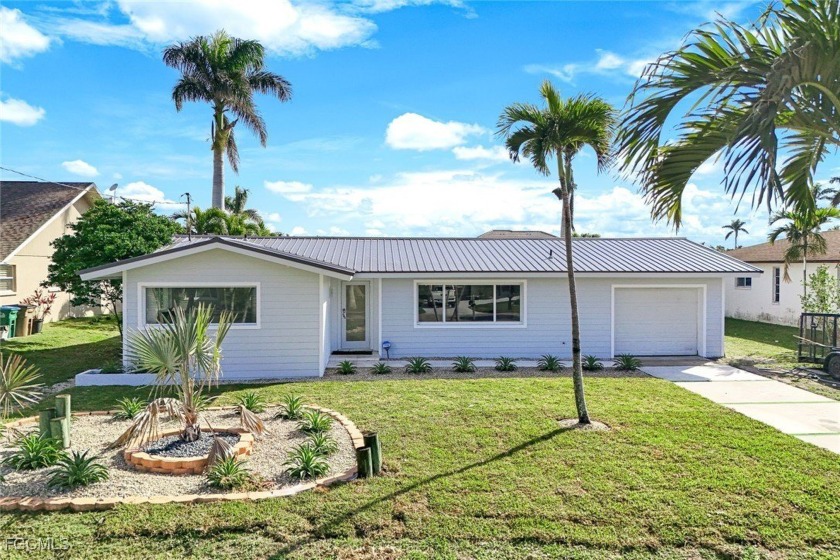Welcome to your waterfront paradise! This beautifully remodeled - Beach Home for sale in Cape Coral, Florida on Beachhouse.com