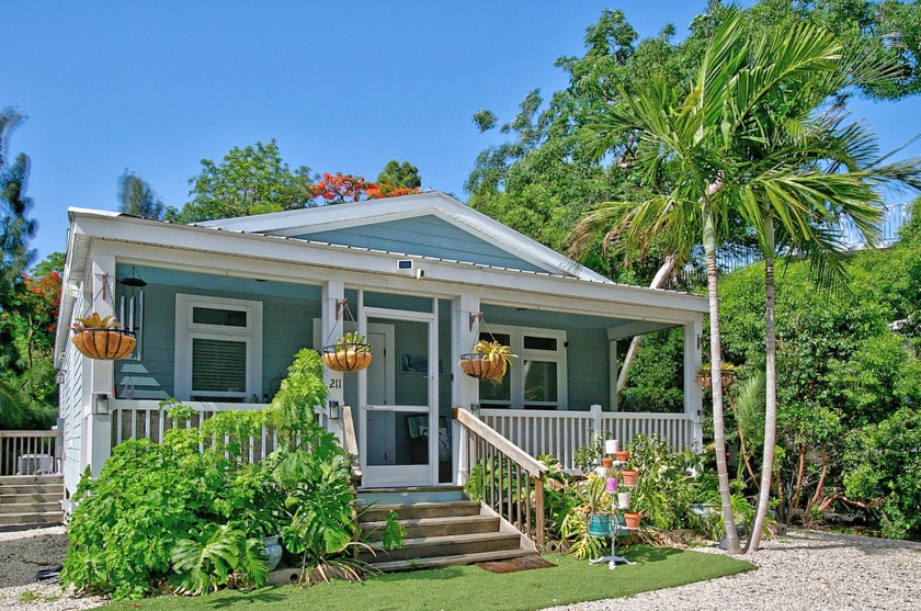 Relax and Revitalize at Your Sandy Feet Retreat! Key West Style - Beach Home for sale in Key Largo, Florida on Beachhouse.com