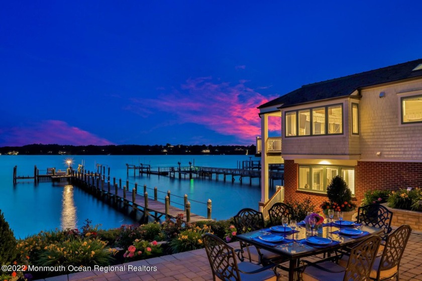 Welcome to 30 Alston Court.  A riverfront oasis on the Navesink - Beach Home for sale in Red Bank, New Jersey on Beachhouse.com