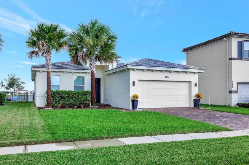 MOTIVATED SELLER, BRING OFFERS. This ideally situated home - Beach Home for sale in Port Saint Lucie, Florida on Beachhouse.com