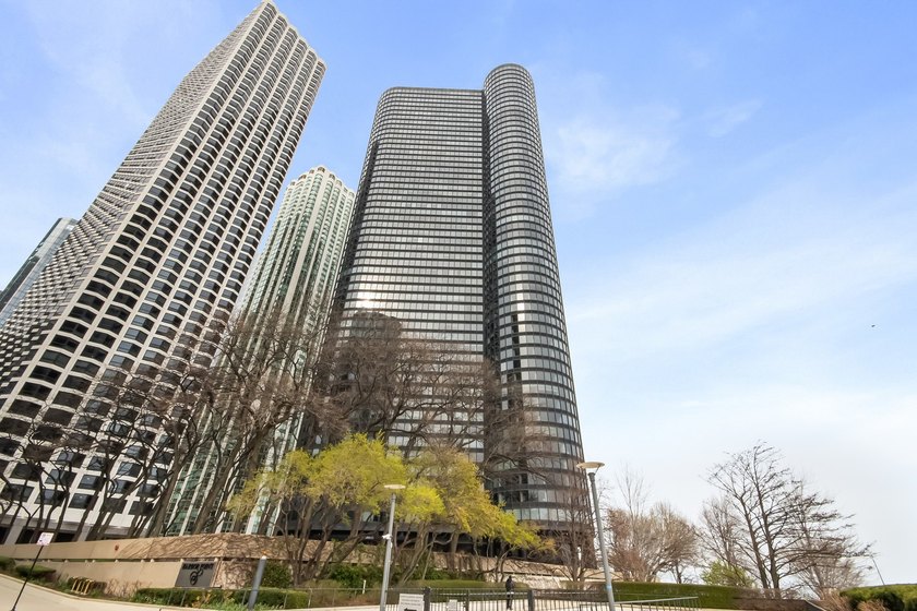 Exceptional 1-bedroom residence at 155 North Harbor Drive - Beach Condo for sale in Chicago, Illinois on Beachhouse.com