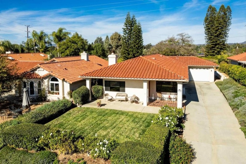 Welcome to this rarely available single-story home in the - Beach Home for sale in Fallbrook, California on Beachhouse.com