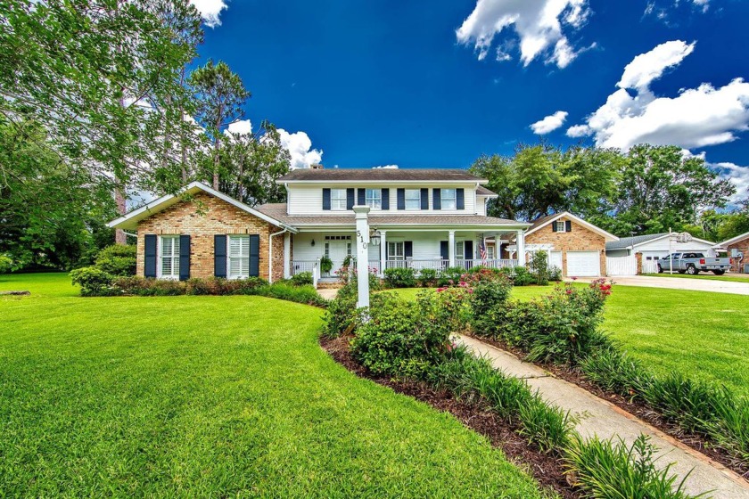 Welcome to this exceptional large two-story home situated on the - Beach Home for sale in Houma, Louisiana on Beachhouse.com