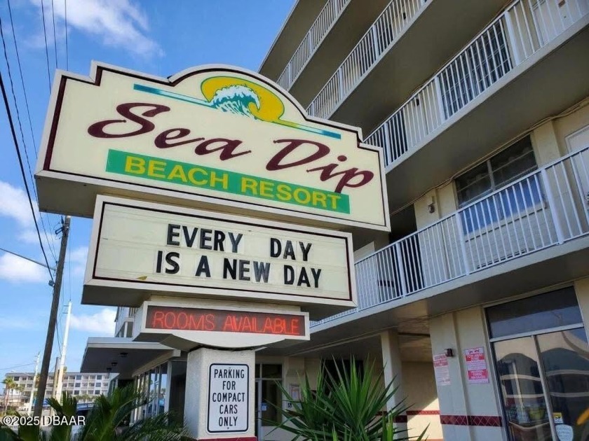 PRICE IMPROVEMENT! SELLER said Bring ALL OFFERS! Own your own - Beach Condo for sale in Daytona Beach, Florida on Beachhouse.com