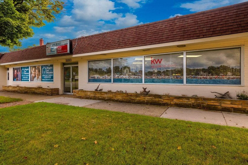 Location, Location, Location! Current use is office space for 2 - Beach Commercial for sale in Saint Joseph, Michigan on Beachhouse.com