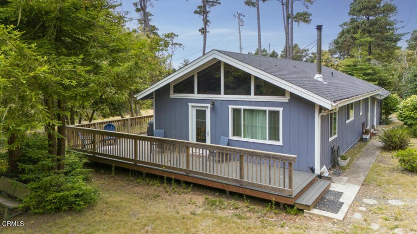 So private and so convenient! Sellers have created a stylish yet - Beach Home for sale in Fort Bragg, California on Beachhouse.com