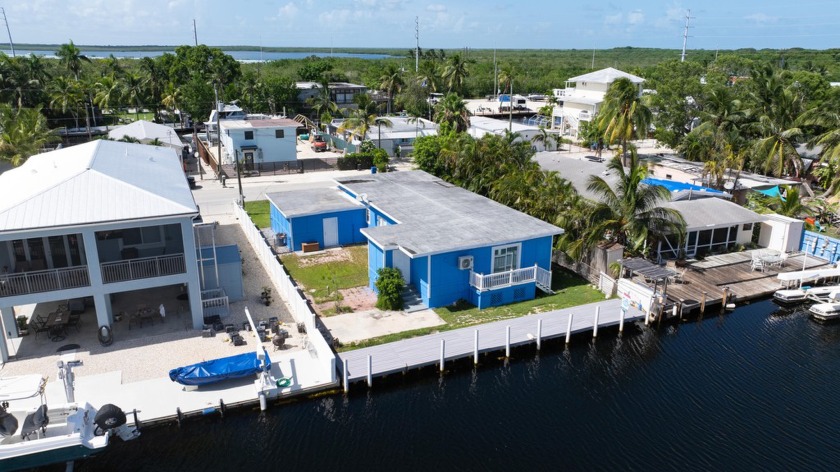 60ft of dockage on a wide canal with immediate bay and ocean - Beach Home for sale in Key Largo, Florida on Beachhouse.com