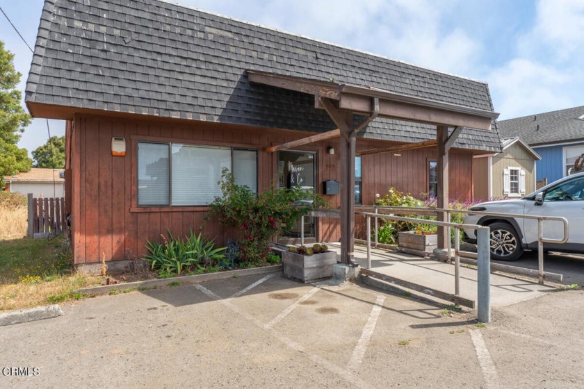 Great neighborhood commercial zoned property. Currently leased - Beach Commercial for sale in Fort Bragg, California on Beachhouse.com