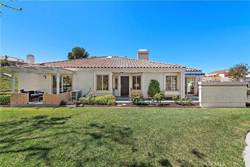 Welcome to 28412 Buena Vista, an impeccably remodeled home - Beach Home for sale in Mission Viejo, California on Beachhouse.com