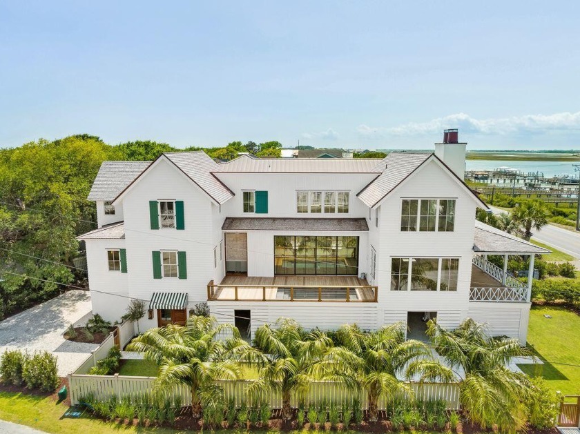 Looking for an absolute masterpiece in construction and design - Beach Home for sale in Isle of Palms, South Carolina on Beachhouse.com