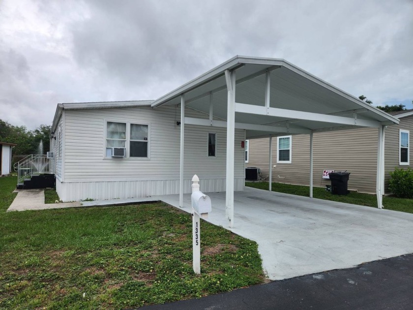 This 3 bed 2 bath Waterfront Home is located in The Village of - Beach Home for sale in Tampa, Florida on Beachhouse.com