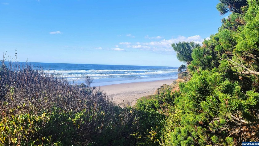 Nestled in the heart of the breathtaking Pacific Shores - Beach Lot for sale in Newport, Oregon on Beachhouse.com