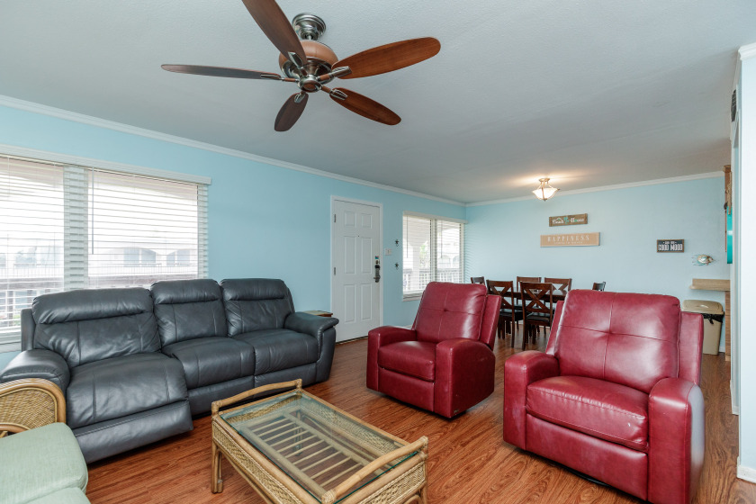 Nicely updated 22 condo just across the street from the - Beach Vacation Rentals in Corpus Christi, Texas on Beachhouse.com