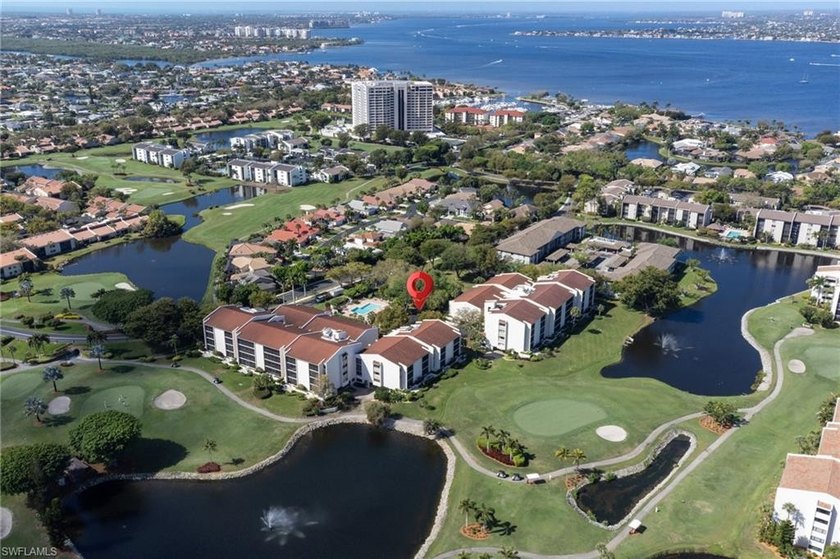 Enjoy beautiful golf course and lake views from this - Beach Condo for sale in Fort Myers, Florida on Beachhouse.com
