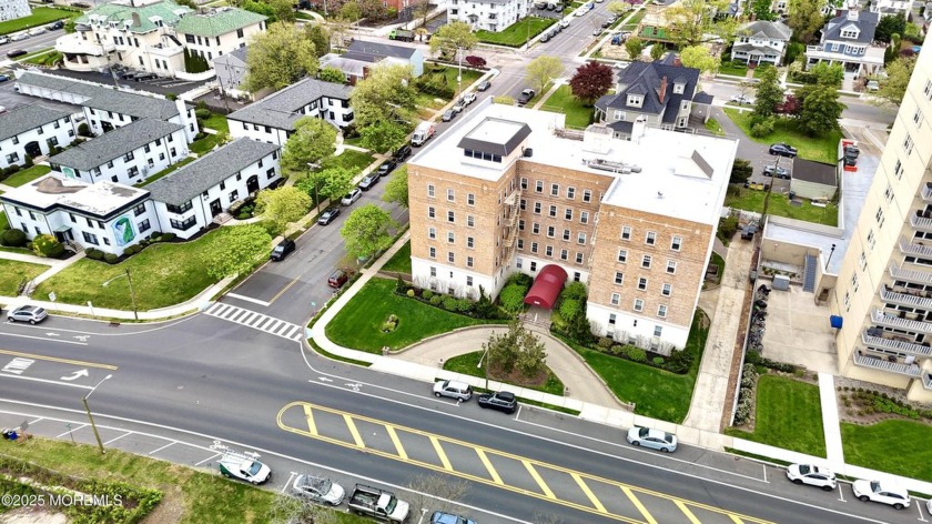 Oversized 2 bedroom on Deal Lake in beautiful 1920s building - Beach Condo for sale in Asbury Park, New Jersey on Beachhouse.com