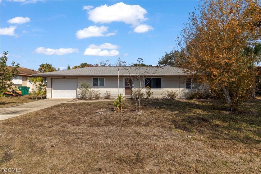 Welcome to 21070 Delake Ave in Port Charlotte. This 2 bedroom, 2 - Beach Home for sale in Port Charlotte, Florida on Beachhouse.com