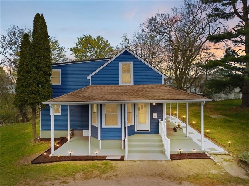 Charming and updated home set far back from the main road on a - Beach Home for sale in Swansea, Massachusetts on Beachhouse.com