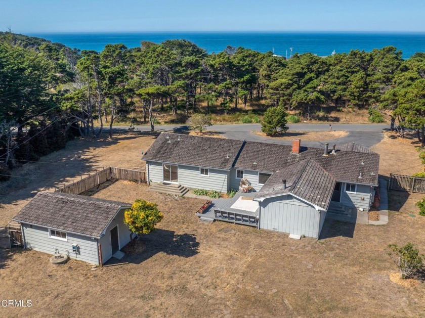 Welcome to this incredible mid century modern, ranch style, home - Beach Home for sale in Fort Bragg, California on Beachhouse.com