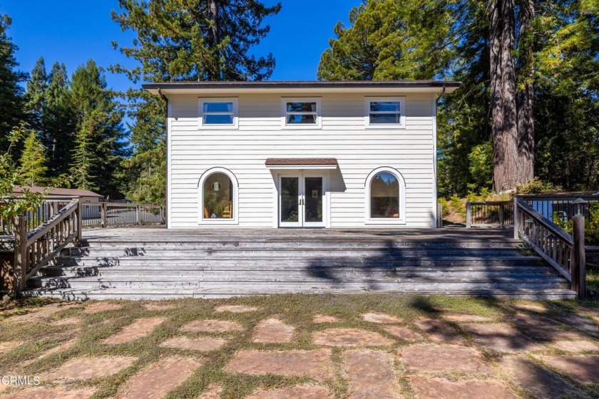 A gorgeous home in the heart of the Albion redwoods awaits your - Beach Home for sale in Albion, California on Beachhouse.com